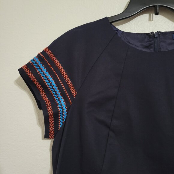 Brooks Brothers Embroidered Navy Blue 2-piece Set Top & Skirt Size 8 - Picture 3 of 14